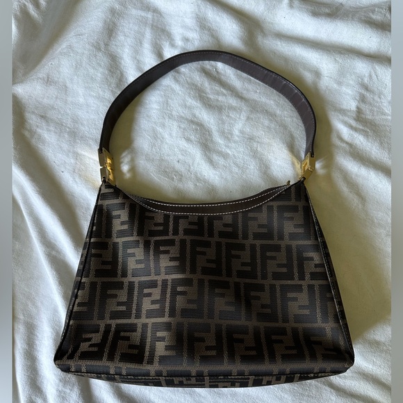 Fendi shoulder bag - Picture 2 of 5